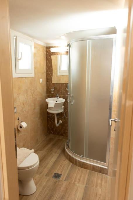 Spacious In Old Town - Private Parking Appartement Thessaloniki